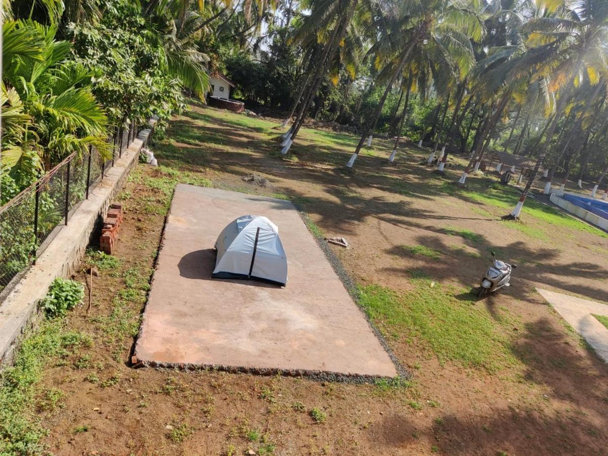 White House Beach Resort, Nagaon Bagian luar foto